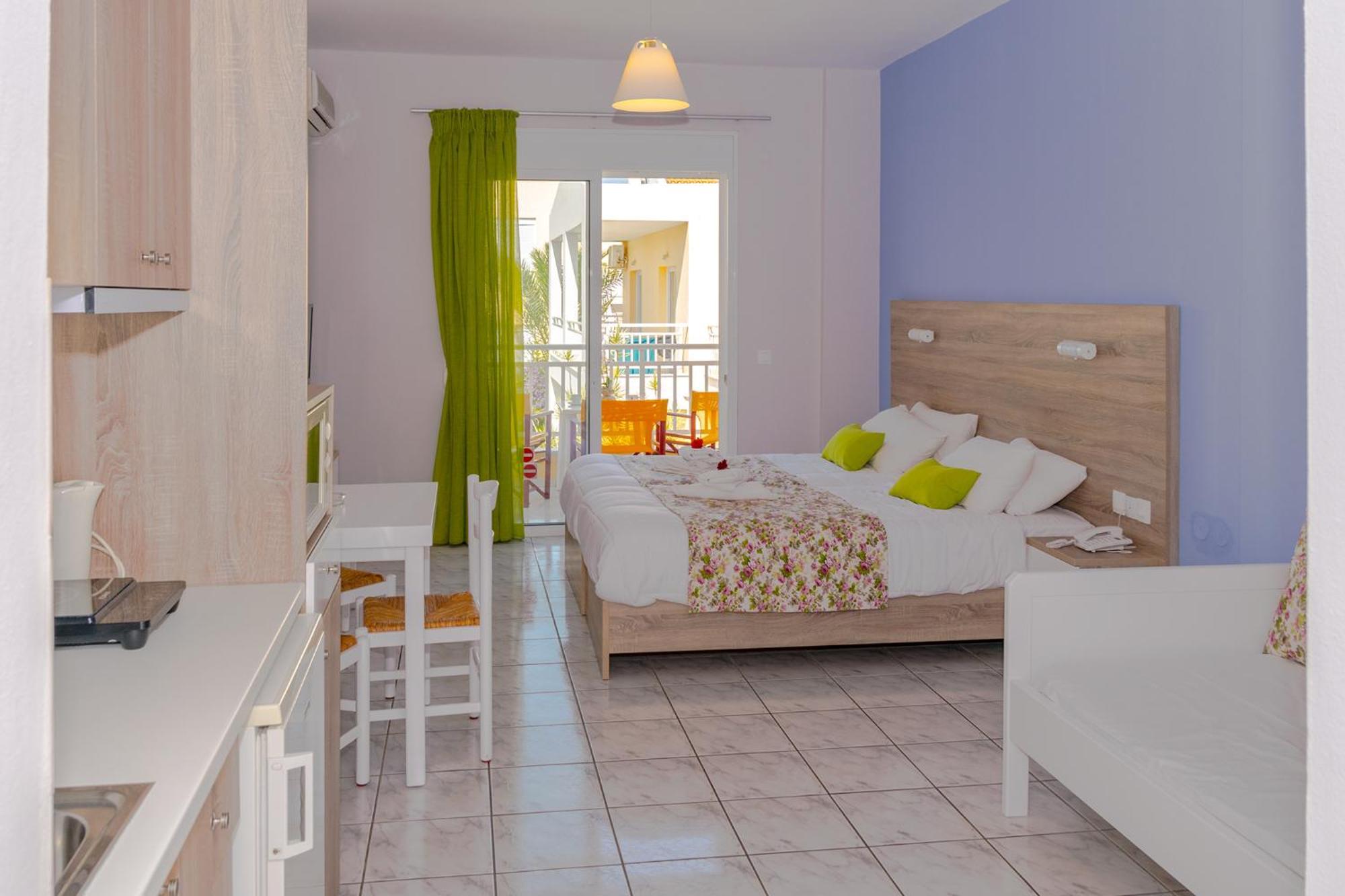 Evelin Hotel Platanes  Zimmer foto